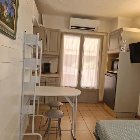 Apartment En Bordure De *
